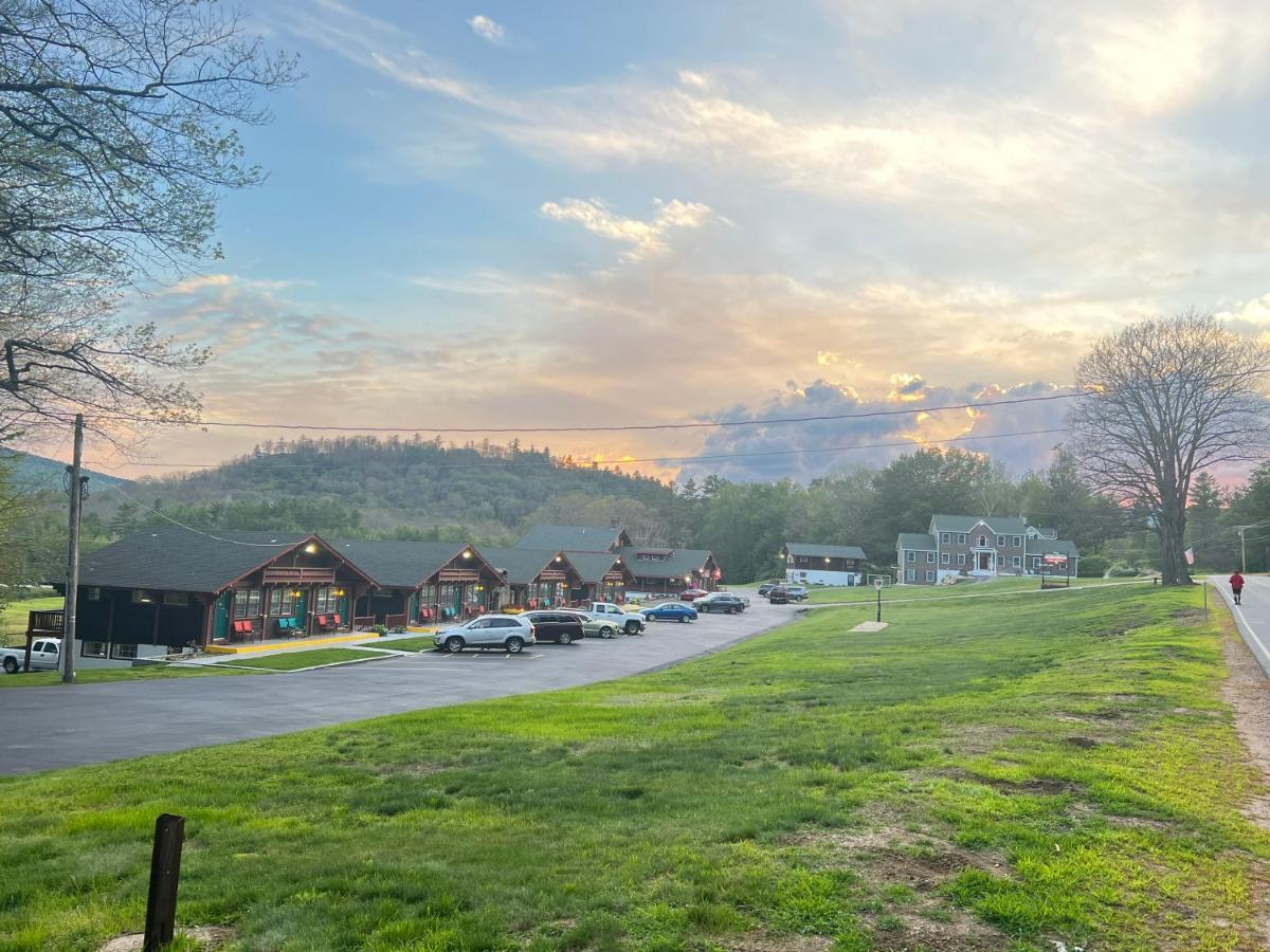 Swiss Chalets Village Inn North Conway Eksteriør bilde