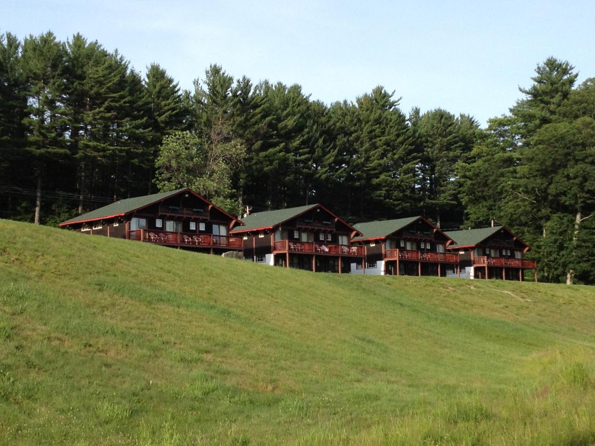 Swiss Chalets Village Inn North Conway Eksteriør bilde